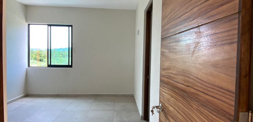 Residencial LAS PAROTAS / Modelo PAROTA