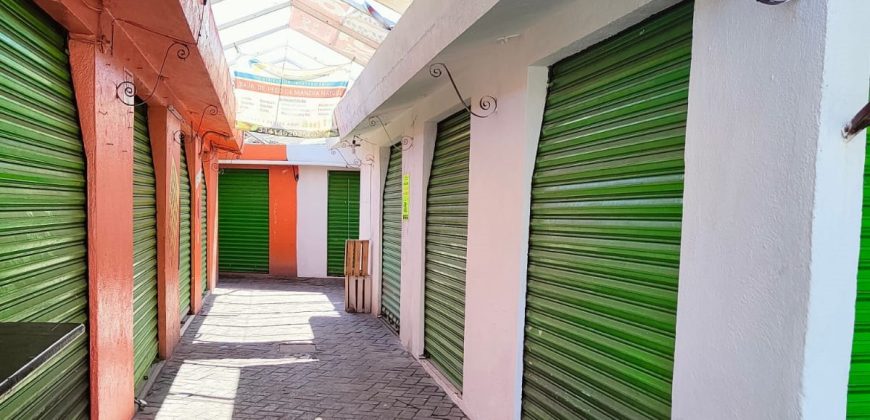 LOCAL COMERCIAL “PUNTO DE VENTA”  (COSTADO DE SORIANA)