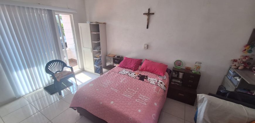 VENTA DE CASA AGUAZUL/ FRACC. NUEVO SALAGUA