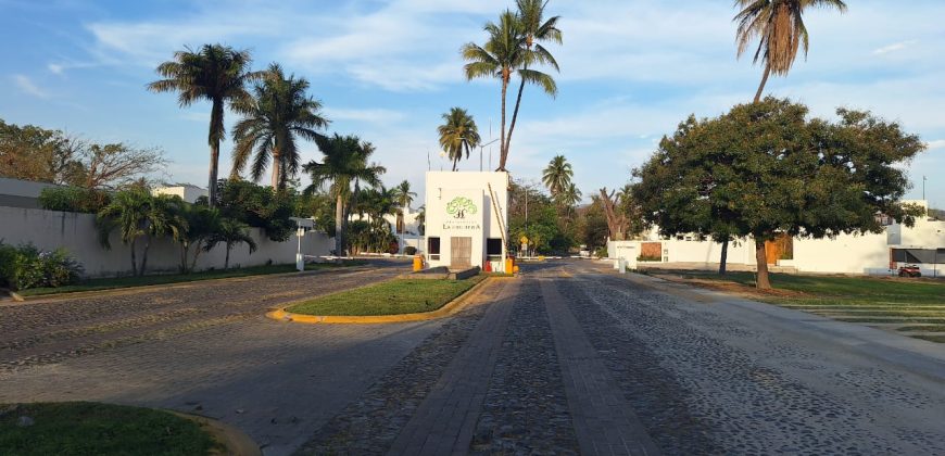 CASA AMUEBLADA EN RENTA / Fraccionamiento LA HIGUERA 🌳