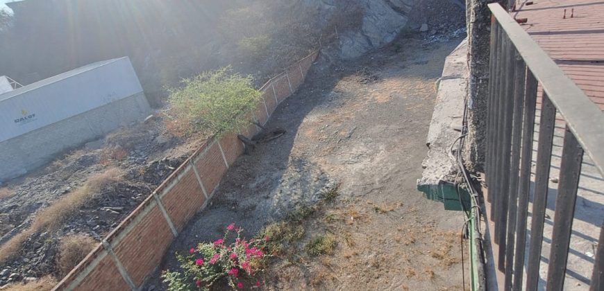 TERRENO + CONSTRUCCION. A PIE DE BLVD COSTERO MIGUEL DE LA MADRID * SECTOR 8