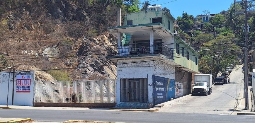 TERRENO + CONSTRUCCION. A PIE DE BLVD COSTERO MIGUEL DE LA MADRID * SECTOR 8