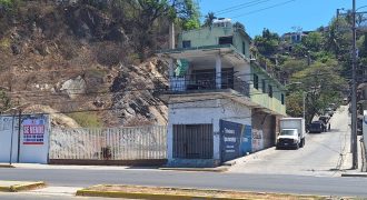 TERRENO + CONSTRUCCION. A PIE DE BLVD COSTERO MIGUEL DE LA MADRID * SECTOR 8