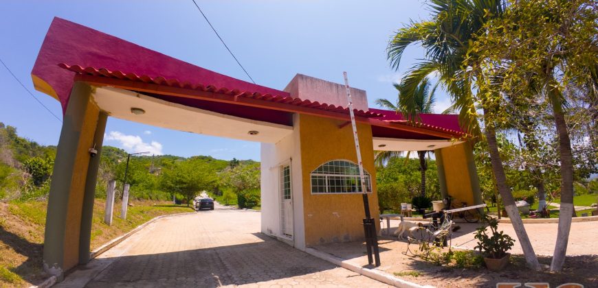 2 LOTES EN VENTA / FRACC. PRIVADO VISTA HERMOSA