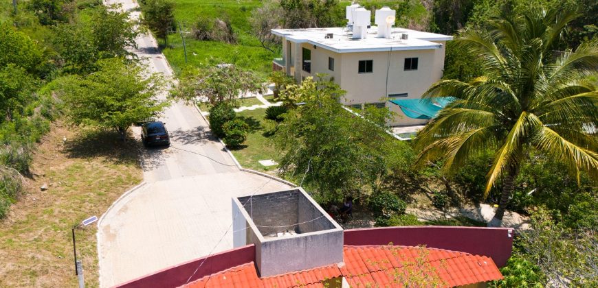 2 LOTES EN VENTA / FRACC. PRIVADO VISTA HERMOSA